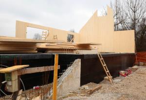 IZGRADNJA IZOBRAŽEVALNO INTERPRETACIJSKEGA OBJEKTA OB CERKNIŠKEM JEZERU  36 FOTO LJUBO VUKELIČ